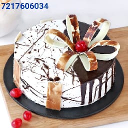 Choco Vanilla LNC Cake