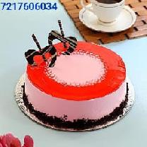 Strawberry Iconic Cake