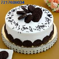 Half Kg Black Forest Oreo Nic Cake