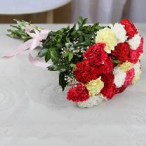 Bunch Of 25 Mixed Carnations