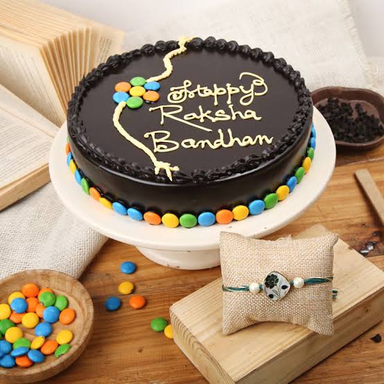 Rakhi Cake