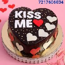 Choco Kiss Me Cake