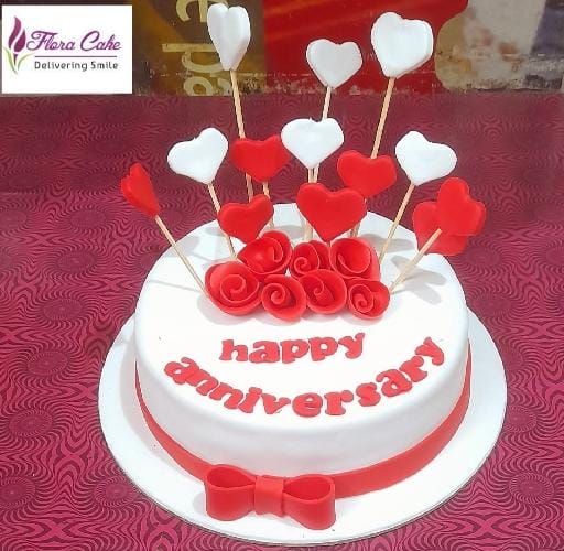 Anniversary Customized Cake